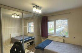 Apartament de 3 camere, 75 mp, zona Vivo cu garaj la subsol