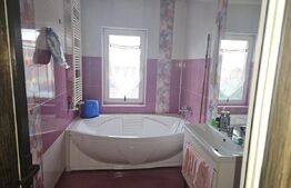 Apartament cu 2 camere, 62 mp, zona Sasar