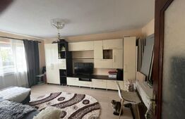Apartament cu 3 camere spatioase, 70 mp, zona linistita, Hotvon