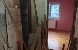 Apartament de vanzare cu 3 camere, 77 mp, zona Petru Rares