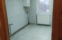 Apartament de vanzare cu 3 camere, 77 mp, zona Petru Rares