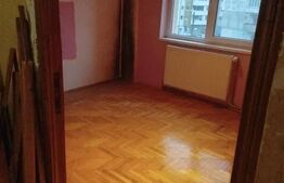 Apartament de vanzare cu 3 camere, 77 mp, zona Petru Rares