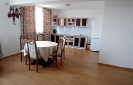 Apartament de vanzare cu 2 camere, 63 mp, zona Ilba