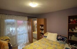 Apartament de vanzare cu 4 camere, 80mp,  zona Alexsandri