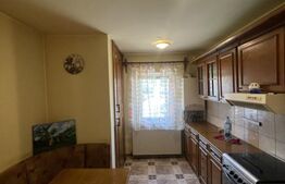 Apartament de vanzare cu 3 camere, 67mp, zona Moldovei cu garaj sub bloc