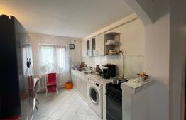 Apartament de vanzare cu 3 camere, 81 mp, zona Victor Babes