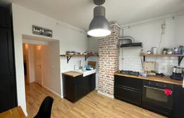 Apartament de vanzare, cu 2 camere, 72 mp, zona Central