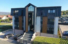 Apartament de lux, de vanzare, cu 3 camere, 86 mp, zona Drurelax