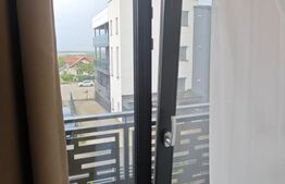 Apartament de lux, de vanzare, cu 3 camere, 86 mp, zona Drurelax