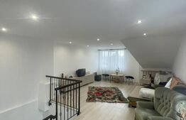 Duplex de vanzare, cu 8 camere, 300 mp, zona centrala