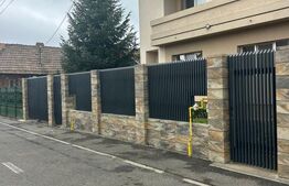 Duplex de vanzare, cu 8 camere, 300 mp, zona centrala