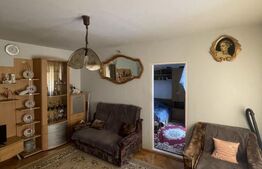 Apartament de vanzare, cu 2 camere, semidecomandat, 39mp, zona Hotvon