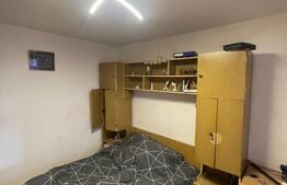 Apartament de vanzare, cu 2 camere, semidecomandat, 39mp, zona Hotvon
