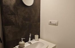 Apartament premium, de vanzare, cu 2 camere, 60 mp, zona Hotel Mara 