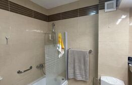 Apartament de vanzare, cu 2 camere, 42mp, terasa 11mp, zona clinica Somesan