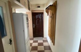 Apartament de vanzare, cu 2 camere, semidecomandat, 38mp, etaj 2, zona Traian