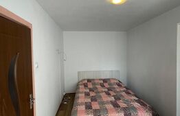 Apartament de vanzare, cu 2 camere, semidecomandat, 38mp, etaj 2, zona Traian
