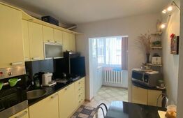 Apartament de vanzare, cu 2 camere decomandat, 50 mp, zona Bogdan Voda