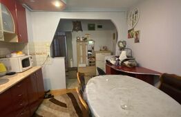 Apartament de vanzare, cu 3 camere, 