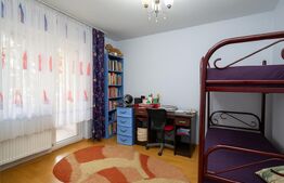 Apartament de vanzare, cu 3 camere, 