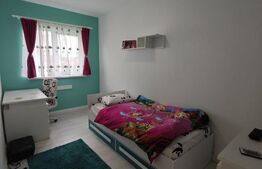 Apartament de vanzare, cu 3 camere,  Garden Villas, zona Brândușelor - etaj 1