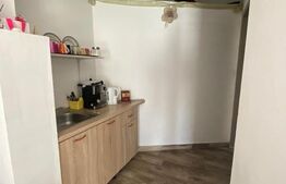 Spațiu comercial, de vanzare, cu 2 camere decomandate, 37 mp, zona Decebal