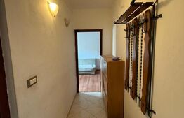 Apartament 2 camere, open space, etaj 2 din 3, zona Rozelor