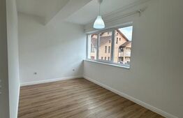 Apartament 3 camere, 87 mp, zona Garden Villa