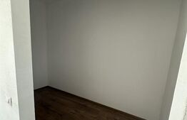 Penthouse de vanzare, cu 3 camere, 65 mp, zona Orasul Vechi