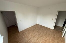 Apartament 3 camere, in casa tip vilă, cu terasă extinsă, grădină + parcare