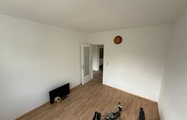 Apartament 3 camere, in casa tip vilă, cu terasă extinsă, grădină + parcare