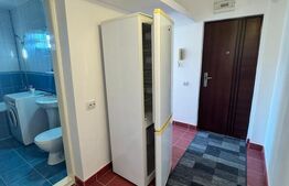 Apartament de vanzare, cu 2 camere, 40 mp, zona Hotvon