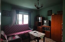 Apartament 2 camere, decomandat, spațios, zonă liniștită, terasă mare și balcon