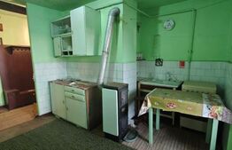 Apartament 2 camere, decomandat, spațios, zonă liniștită, terasă mare și balcon