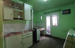Apartament 2 camere, decomandat, spațios, zonă liniștită, terasă mare și balcon