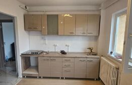 Apartament de vanzare, cu 2 camere, 45 mp, zona Tepes