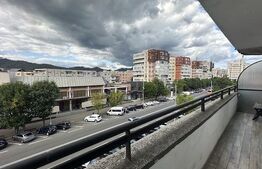 Apartament de vanzare, 74 mp, Bulevardul Traian 