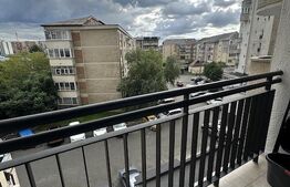 Apartament de vanzare, 74 mp, Bulevardul Traian 