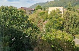 Apartament 3 camere – zona liniștită, aproape de Facultatea de Litere