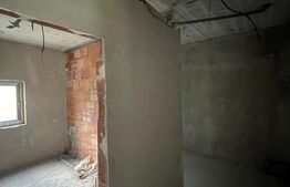 Casă de vânzare — Bargău