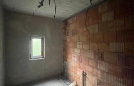 Casă de vânzare — Bargău