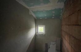 Casă de vânzare — Bargău