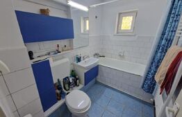 Apartament 3 camere, 71 mp, zona Hotvon