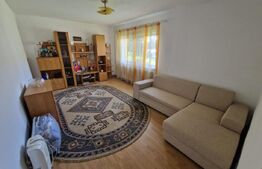 Apartament 3 camere, 71 mp, zona Hotvon