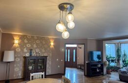 Casă superbă într-o zonă liniștită – 4 dormitoare, 3 băi, living spațios și grăd