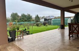 Casă superbă într-o zonă liniștită – 4 dormitoare, 3 băi, living spațios și grăd