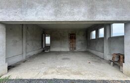 Casă semifinisată cu teren generos – 377 mp utili, 5754 mp teren – ideală pentru