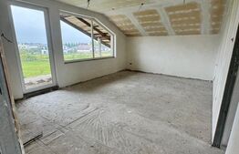 Casă semifinisată cu teren generos – 377 mp utili, 5754 mp teren – ideală pentru