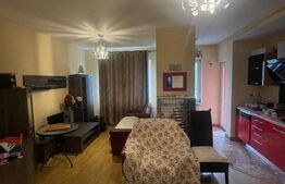 Apartament de 3 camere, 65 mp, strda Crizantemelor 