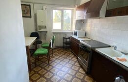 Apartament cu 3 camere, 75 mp, zona Centrala